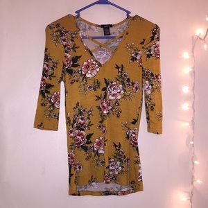 Floral Quarter-Sleeve Shirt 🌼🌸🌺🌻